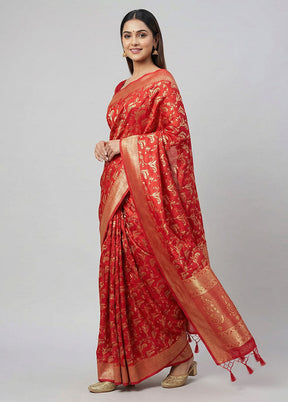Red Dupion Silk Saree With Blouse Piece