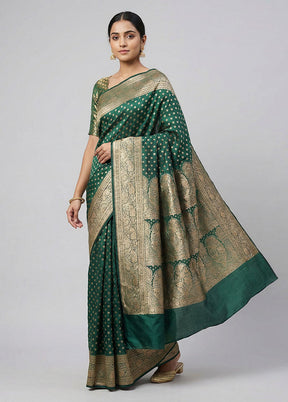 Green Banarasi Silk Saree With Blouse Piece