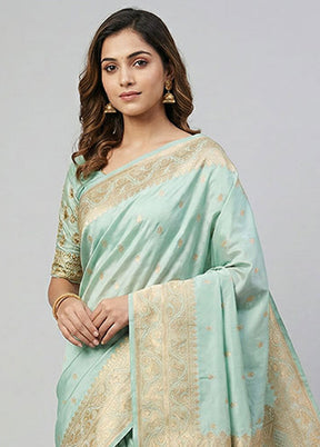 Green Banarasi Silk Saree With Blouse Piece