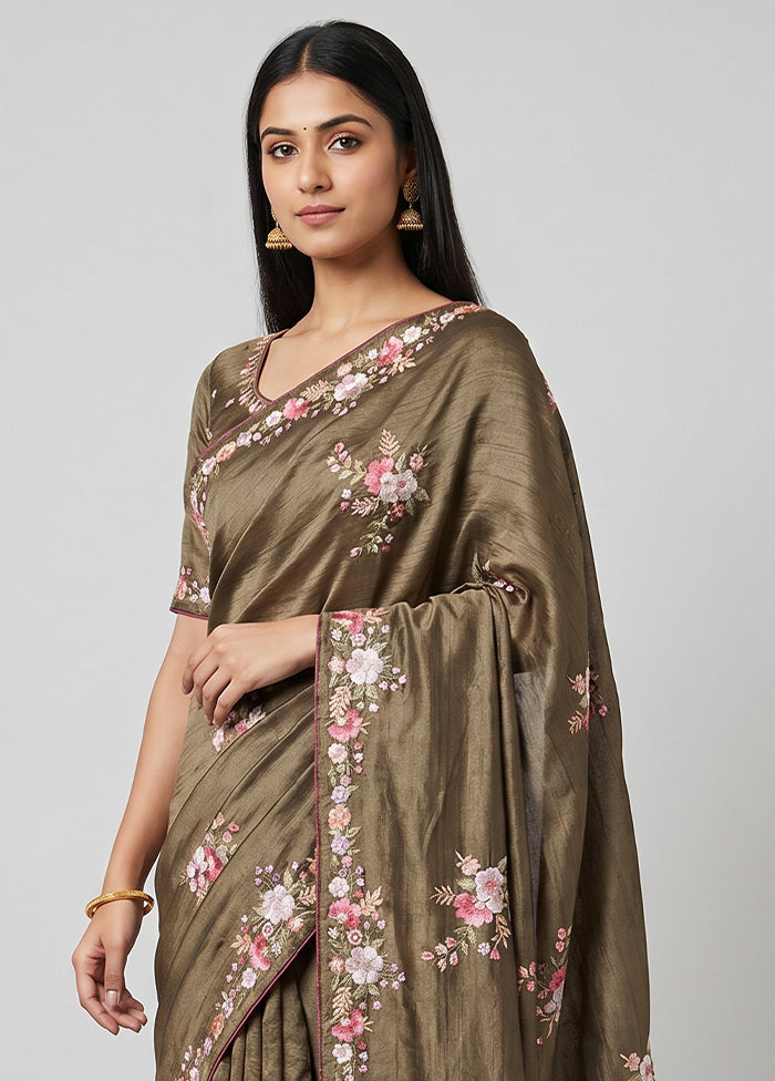 Cream Tussar Silk Saree With Blouse Piece