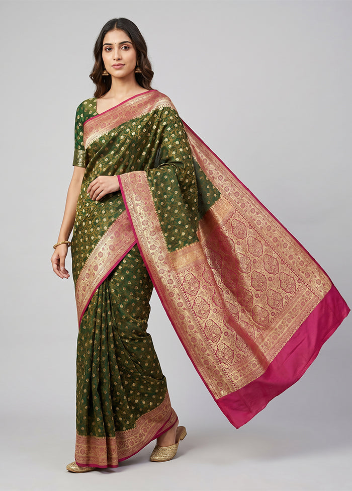 Green Tanchoi Silk Saree With Blouse Piece