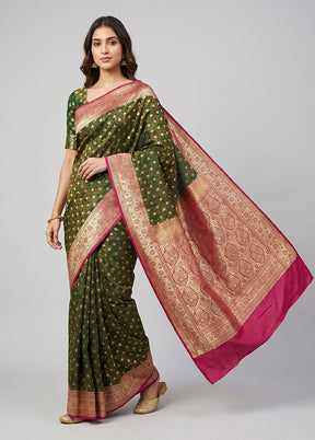 Green Tanchoi Silk Saree With Blouse Piece