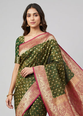 Green Tanchoi Silk Saree With Blouse Piece