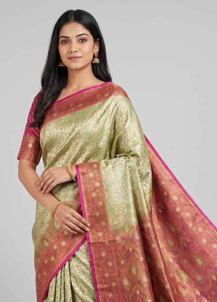Grey Tanchoi Silk Saree With Blouse Piece