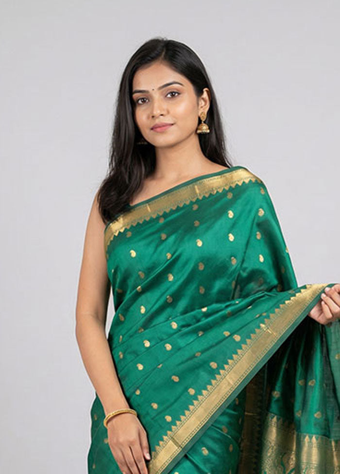 Green Kanjivaram Silk Saree With Blouse Piece