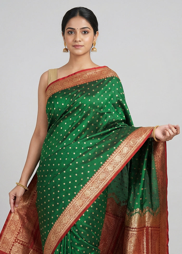 Green Banarasi Silk Saree With Blouse Piece