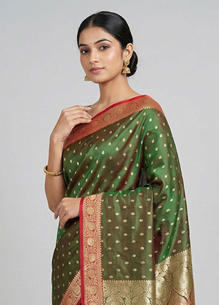 Green Banarasi Silk Saree With Blouse Piece