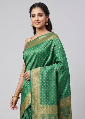 Green Dupion Silk Saree With Blouse Piece