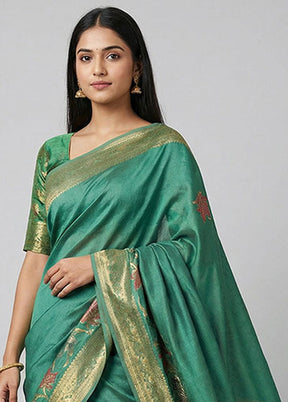 Green Dupion Silk Saree With Blouse Piece