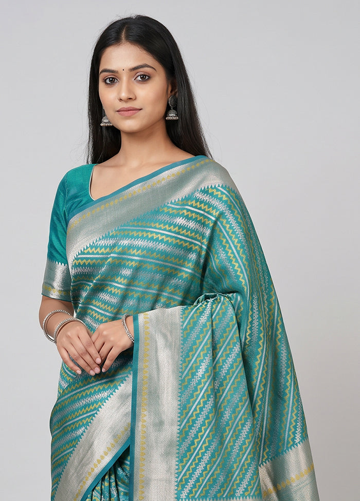 Green Kora Silk Saree With Blouse Piece