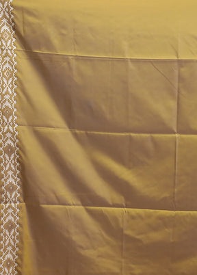 Cream Dupion Silk Saree With Blouse Piece