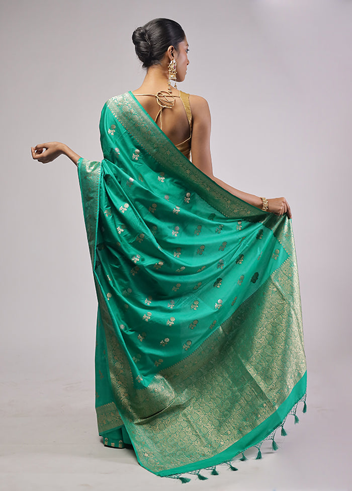 Green Dupion Silk Saree With Blouse Piece