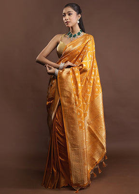Yellow Dupion Silk Saree With Blouse Piece