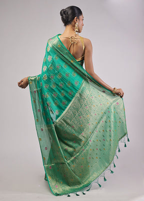 Green Dupion Silk Saree With Blouse Piece