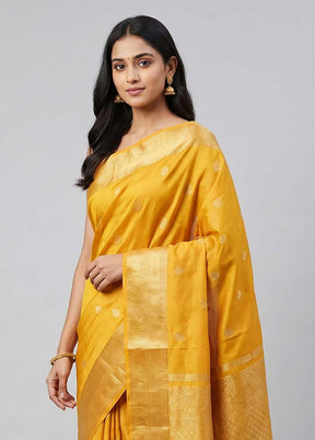 Yellow Handloom Kanjivaram Pure Silk Saree With Blouse Piece
