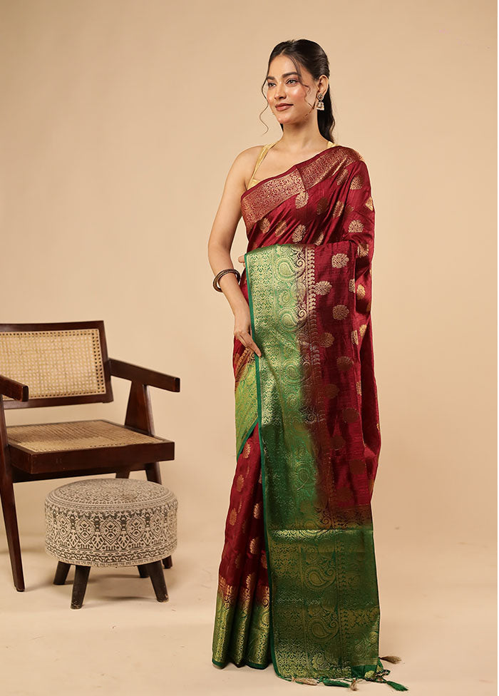 Green Dupion Silk Saree With Blouse Piece