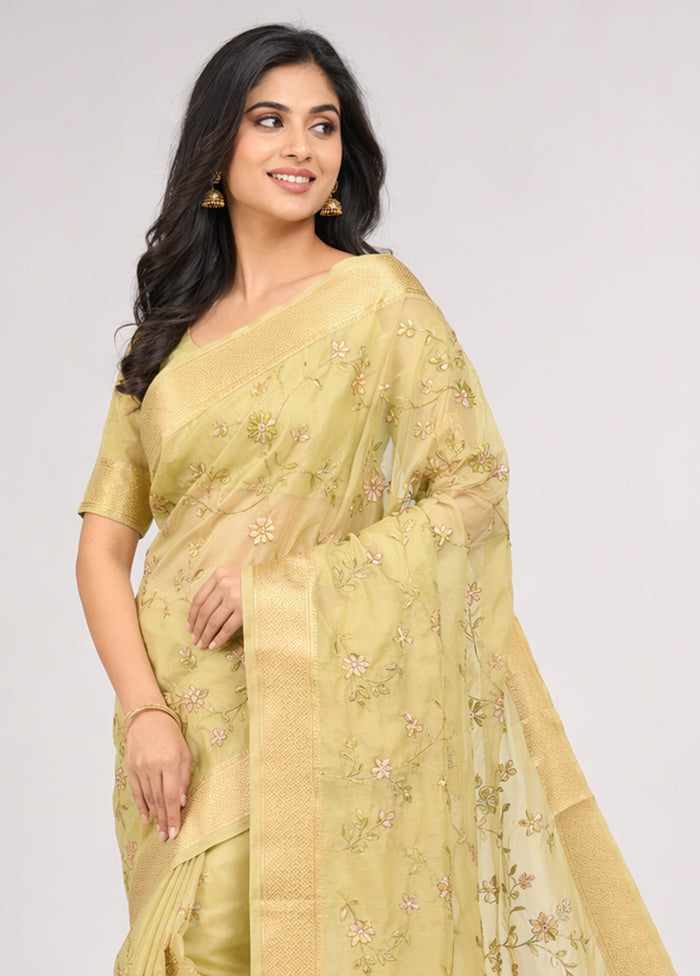 Green Tissue Silk Saree With Blouse Piece