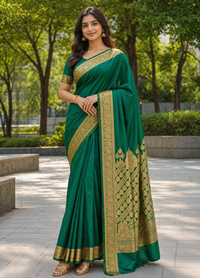 Green Banarasi Silk Saree With Blouse Piece