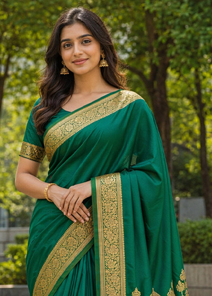 Green Banarasi Silk Saree With Blouse Piece