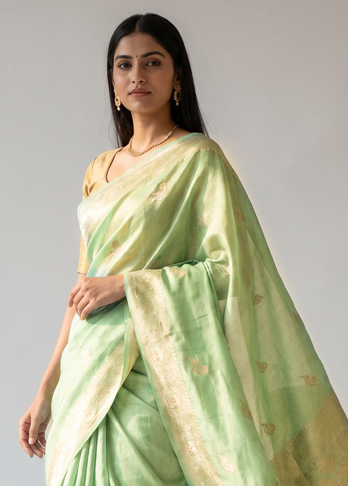 Green Dupion Silk Saree With Blouse Piece