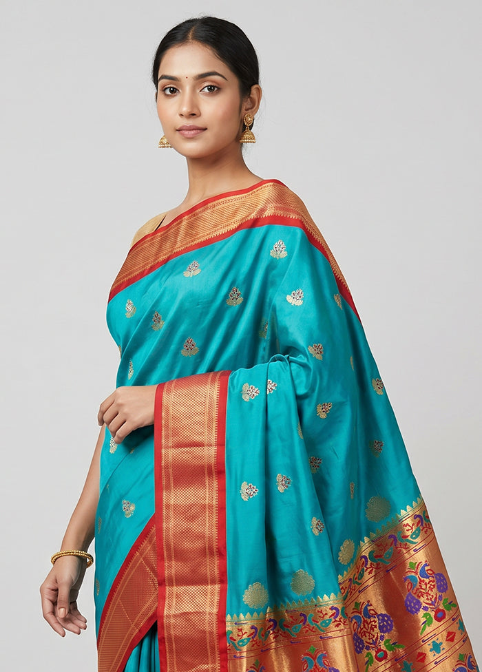 Green Handloom Kanchipuram Pure Silk Saree With Blouse Piece