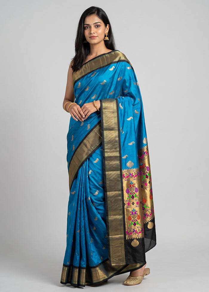 Blue Handloom Kanchipuram Pure Silk Saree With Blouse Piece