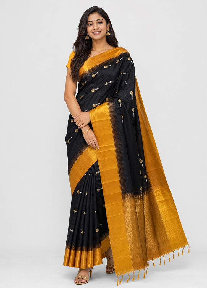 Black Handloom Kanchipuram Pure Silk Saree With Blouse Piece