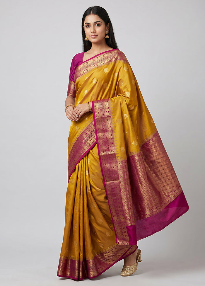 Yellow Gadwal Silk Saree Without Blouse Piece