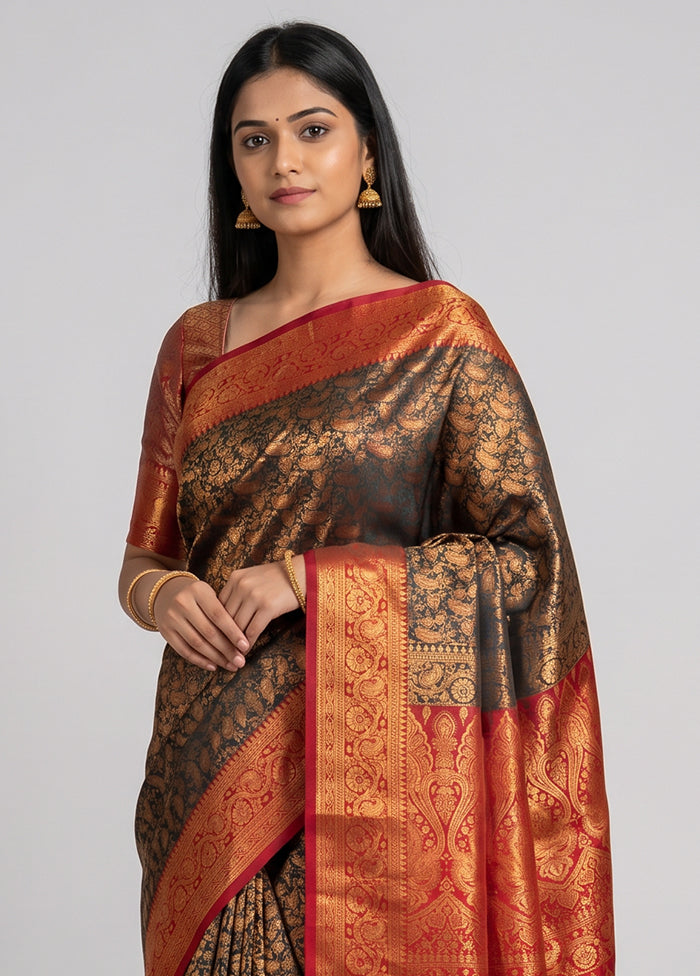 Green Handloom Jamewar Pure Silk Saree With Blouse Piece