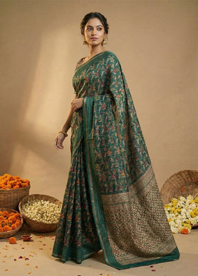 Green Dupion Silk Saree With Blouse Piece