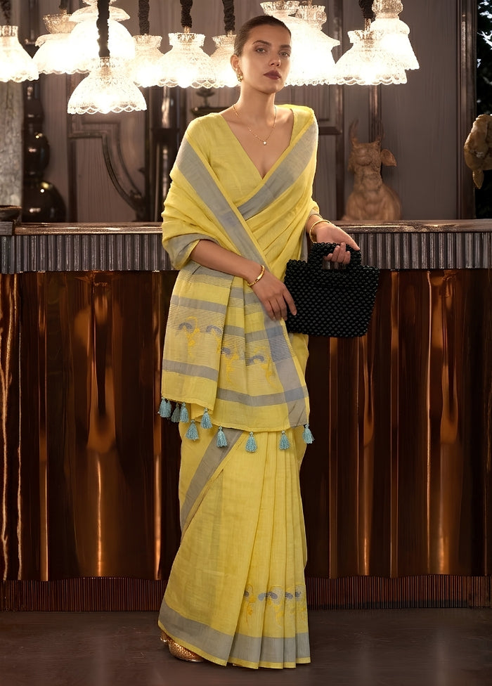 Yellow Matka Silk Saree With Blouse Piece