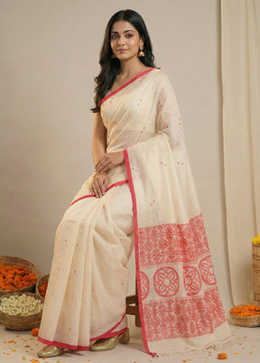 White Matka Silk Saree With Blouse Piece