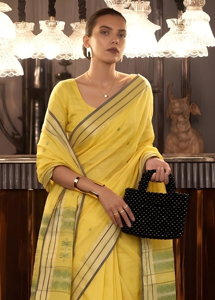Yellow Matka Silk Saree With Blouse Piece