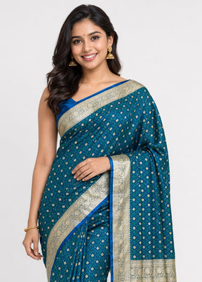 Green Tanchoi Silk Saree With Blouse Piece