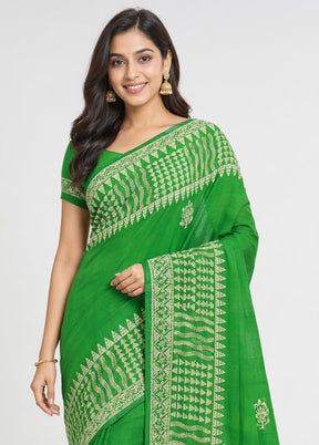 Green Printed Pure Silk Saree Without Blouse Piece