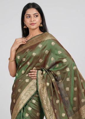 Green Handloom Banarasi Pure Silk Saree With Blouse Piece