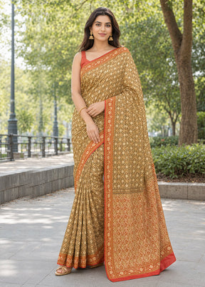 Grey Tanchoi Silk Saree With Blouse Piece