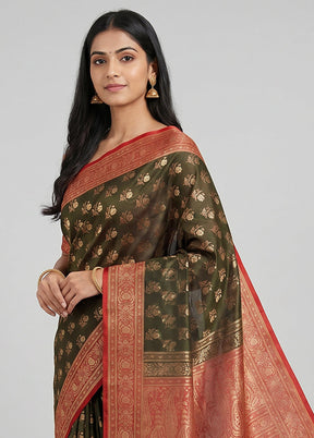Grey Jamewar Silk Saree With Blouse Piece