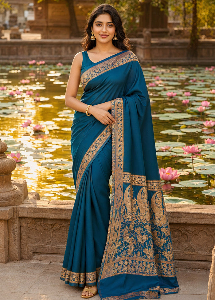 Green Banarasi Silk Saree With Blouse Piece