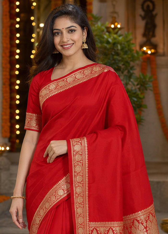 Red Banarasi Silk Saree With Blouse Piece