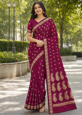 Purple Banarasi Silk Saree With Blouse Piece