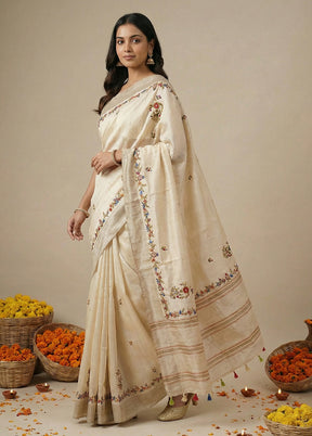 Cream Tussar Silk Saree With Blouse Piece