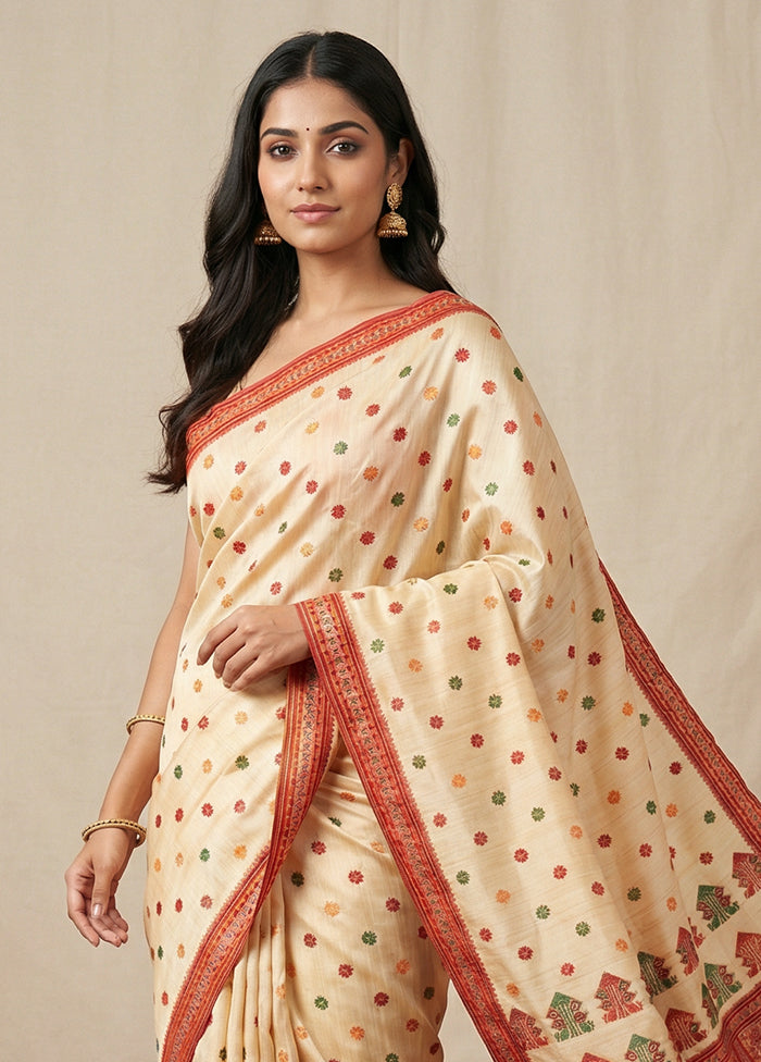 Cream Assam Silk Saree With Blouse Piece