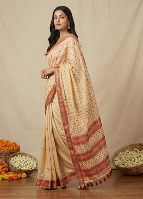 Cream Assam Silk Saree With Blouse Piece