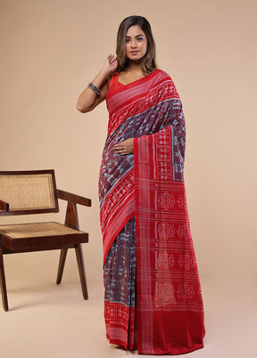 Maroon Handloom Bomkai Pure Silk Saree With Blouse Piece