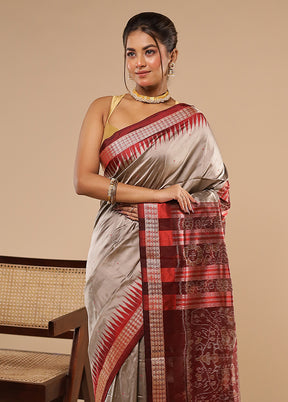 Grey Handloom Bomkai Pure Silk Saree With Blouse Piece