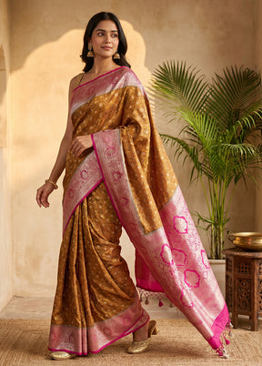 Pink Tanchoi Silk Saree With Blouse Piece