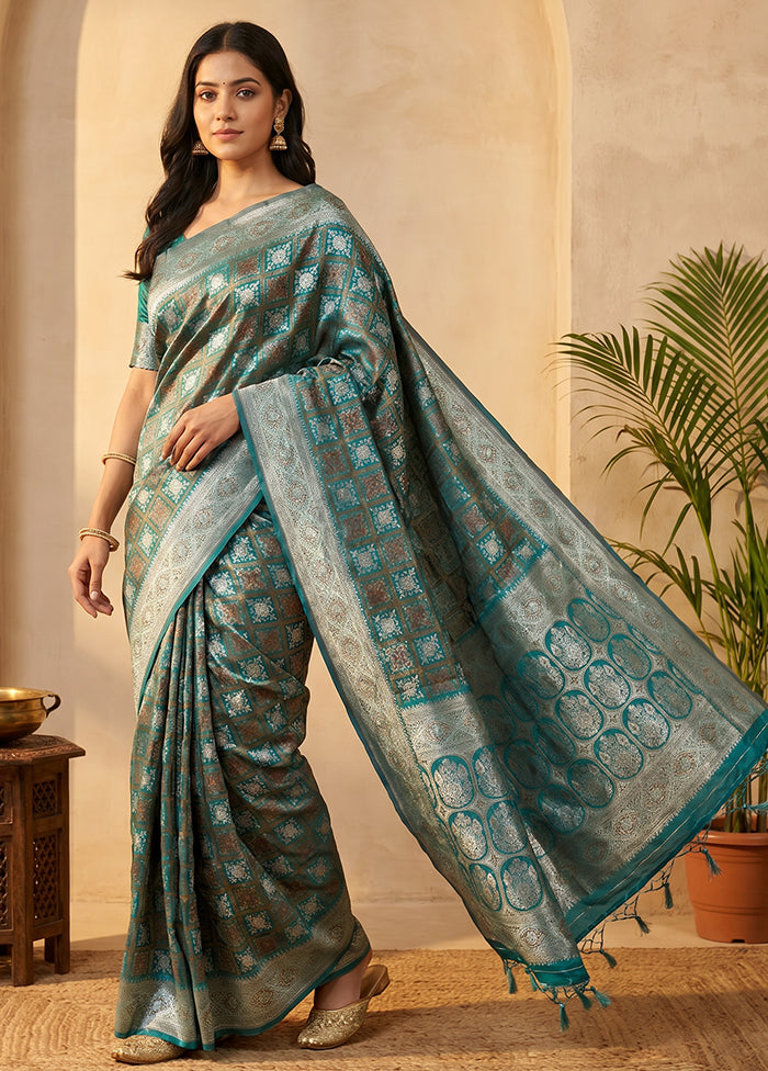 Blue Tanchoi Silk Saree With Blouse Piece