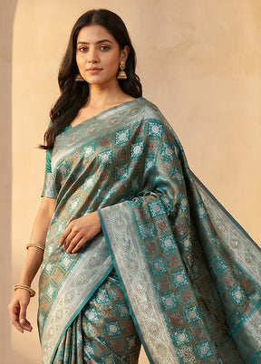 Blue Tanchoi Silk Saree With Blouse Piece