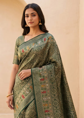 Green Dupion Silk Saree With Blouse Piece